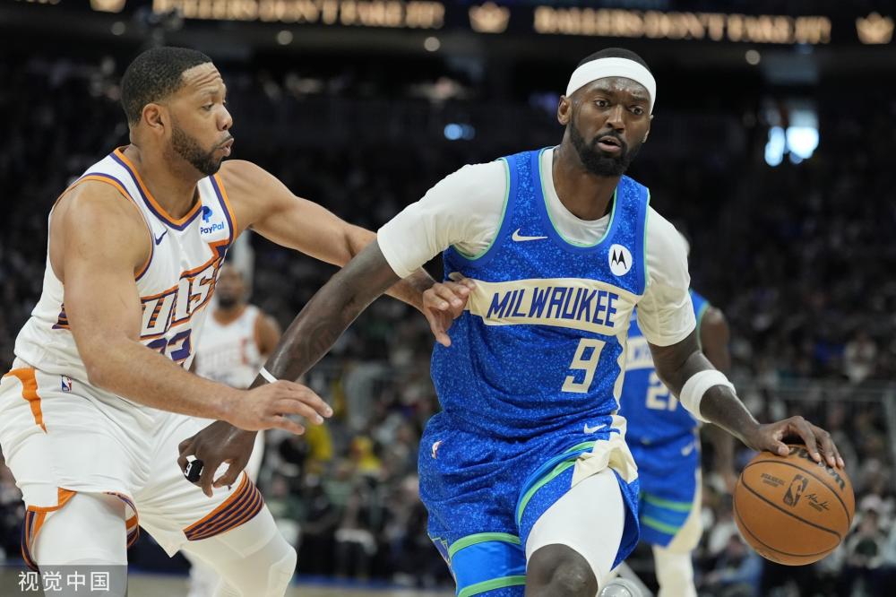 两队在随后 两队在随后